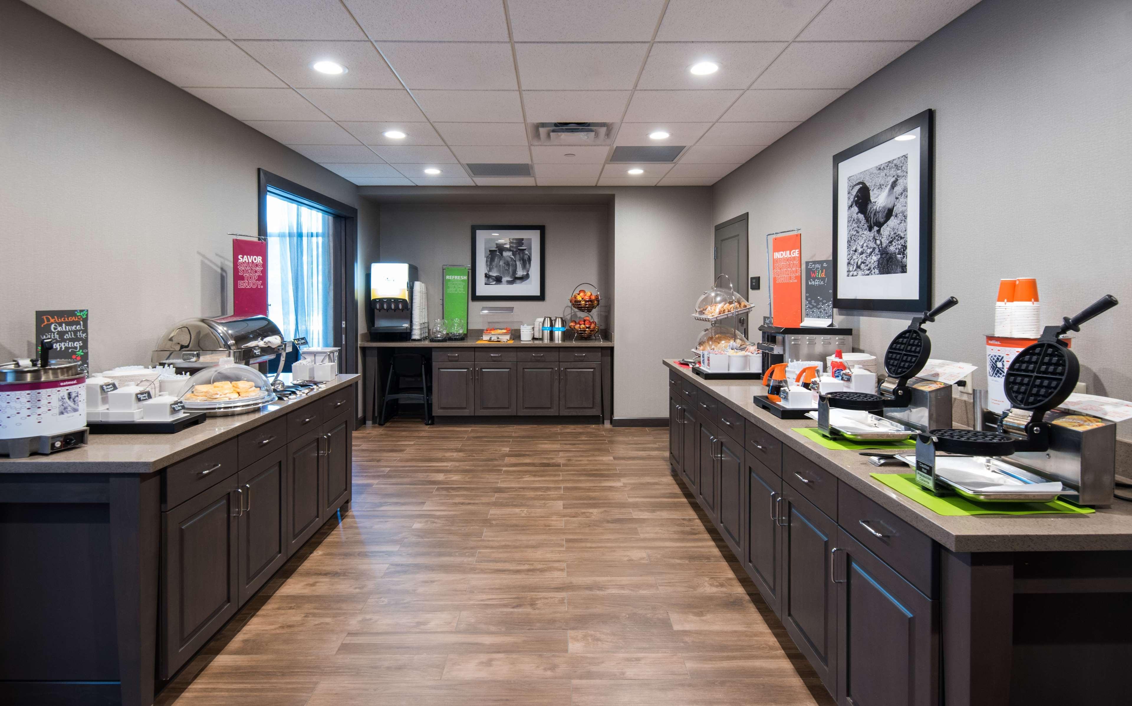 Hampton Inn And Suites At Wisconsin Dells Lake Delton מראה חיצוני תמונה