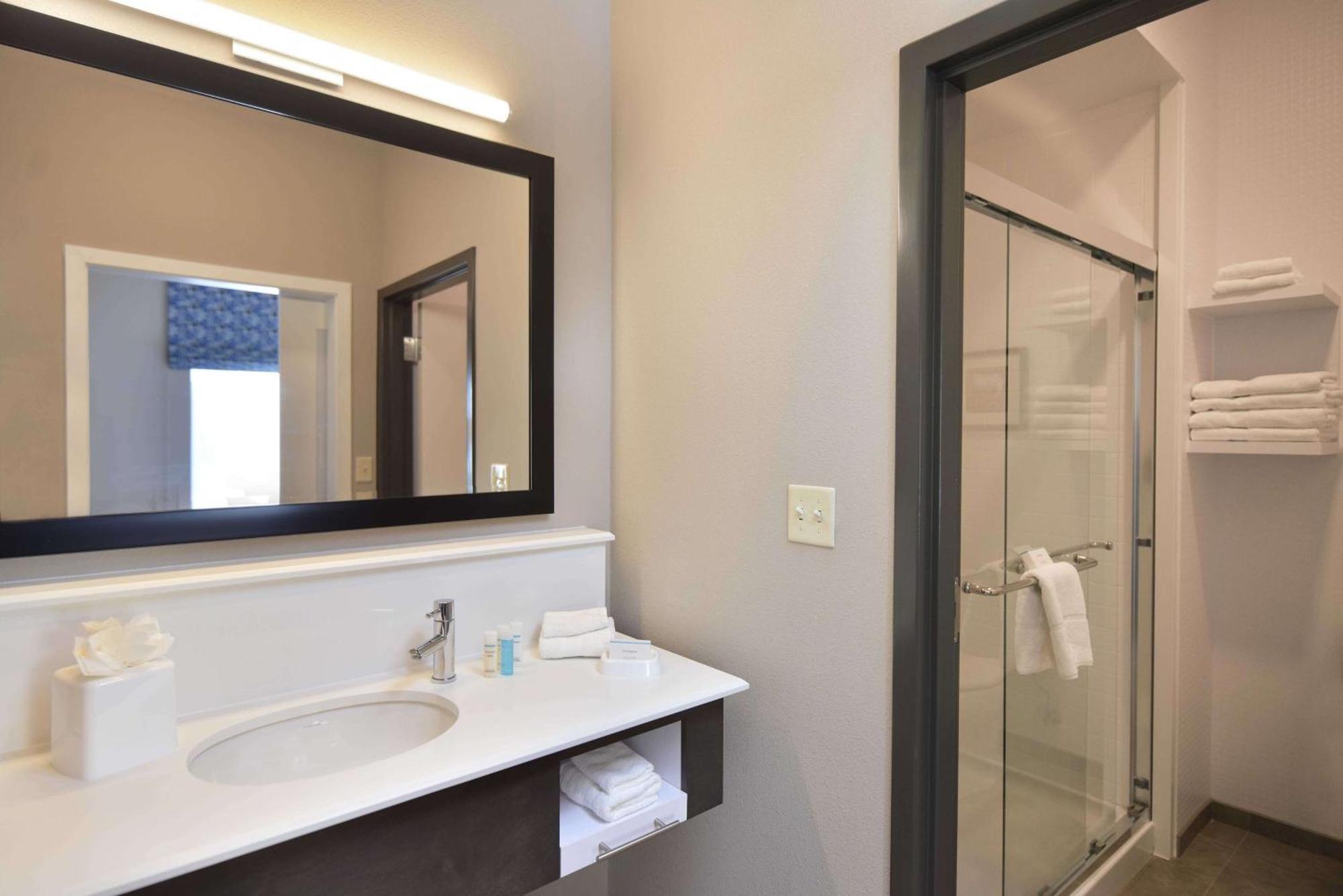 Hampton Inn And Suites At Wisconsin Dells Lake Delton מראה חיצוני תמונה