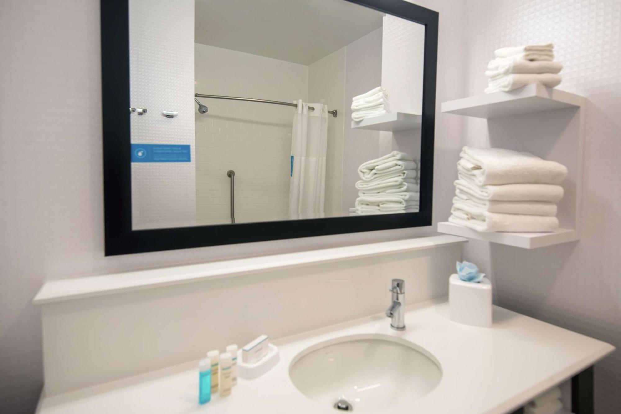 Hampton Inn And Suites At Wisconsin Dells Lake Delton מראה חיצוני תמונה